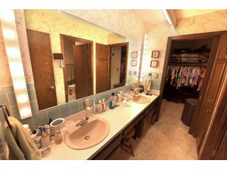 TRACT 4 - REAL ESTATE AUCTION - 2 PRESTIGUOUS HOMES - 66+/- ACRES IN 5 TRACTS IN NOBLE COUNTY, INDIANA